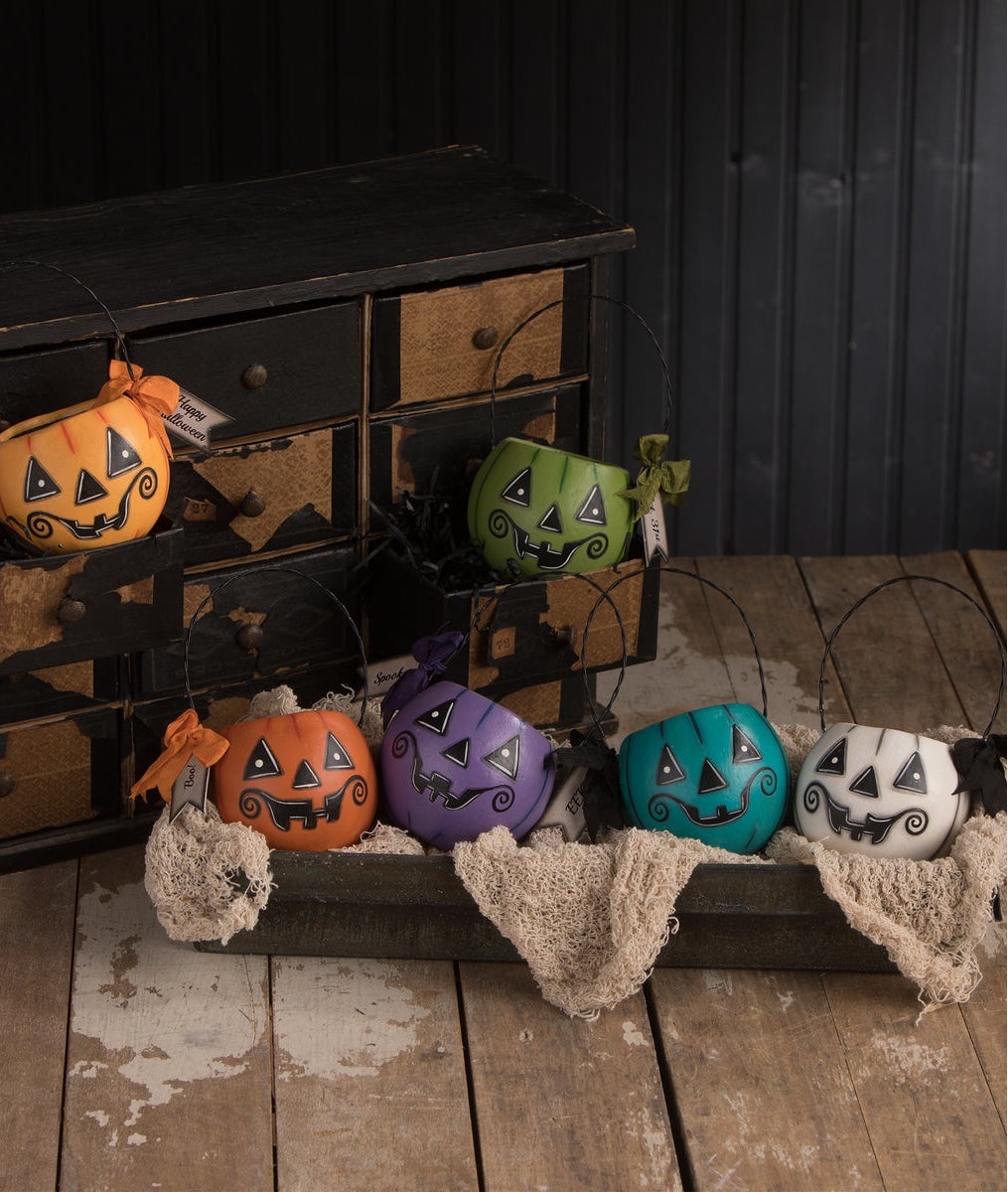 Small Orange Pumpkin Bucket