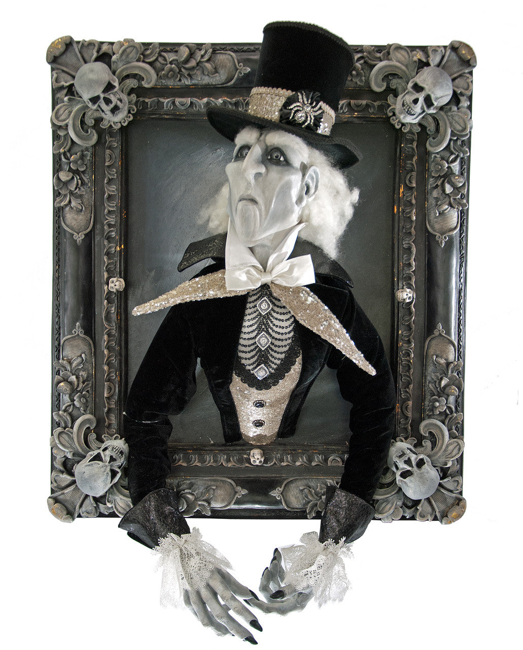 Lord Blackmoore in Frame