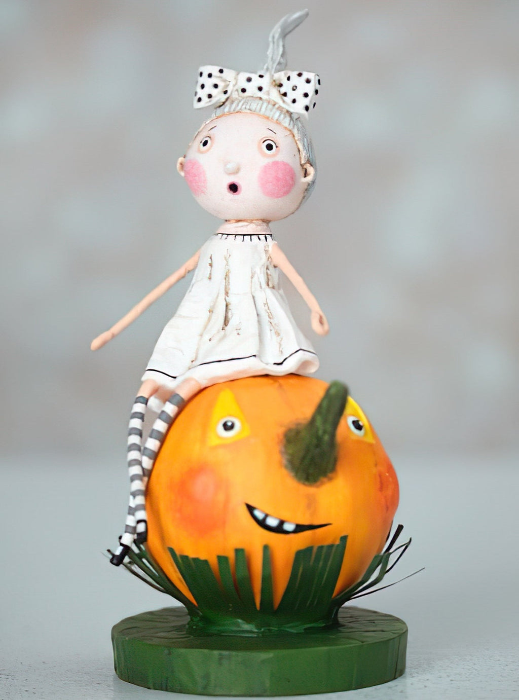 Lori Mitchell A Little Halloween Spirit