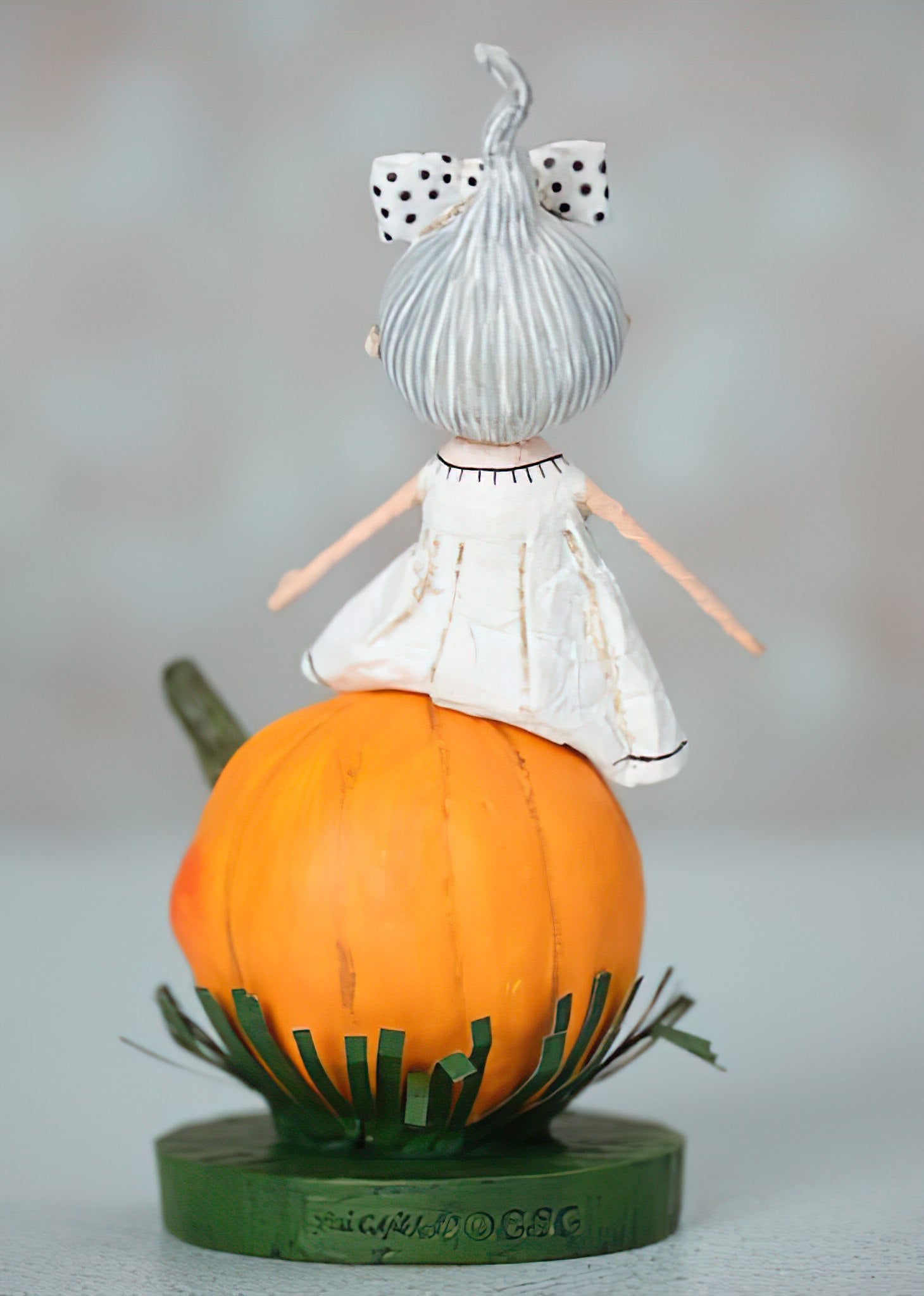 Lori Mitchell A Little Halloween Spirit