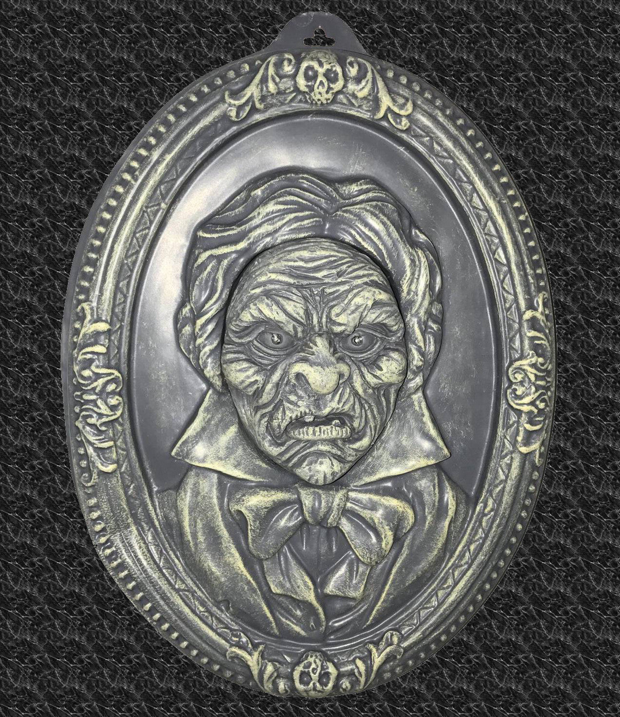 Haunted Victorian Talking Portrait